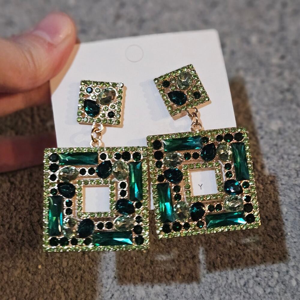 JEWELRY Stunning Green Rhinestone Square Drop Earrings ~ Whimsygoth Glam Retro